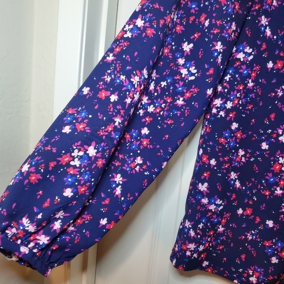 J. Crew Factory Long Sleeve Ruffleneck Top Floral Navy Size XS - Picture 3 of 11